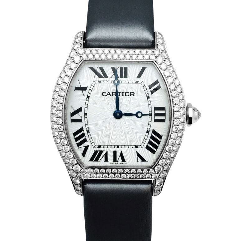 Montre cartier best sale en diamant