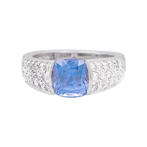 Boucheron white gold, sapphire and diamonds ring.