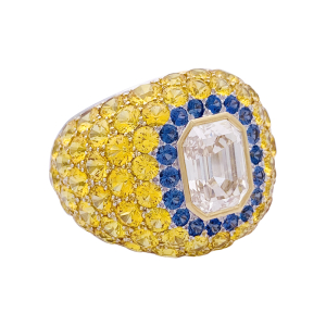 Bague or blanc, diamant brun 2,57 carats, pierres de couleurs.