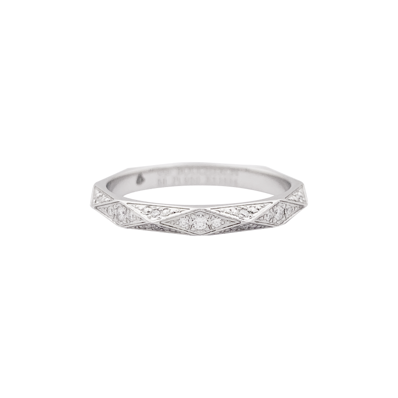 Boucheron eternity ring "Facette" platinum, diamonds.