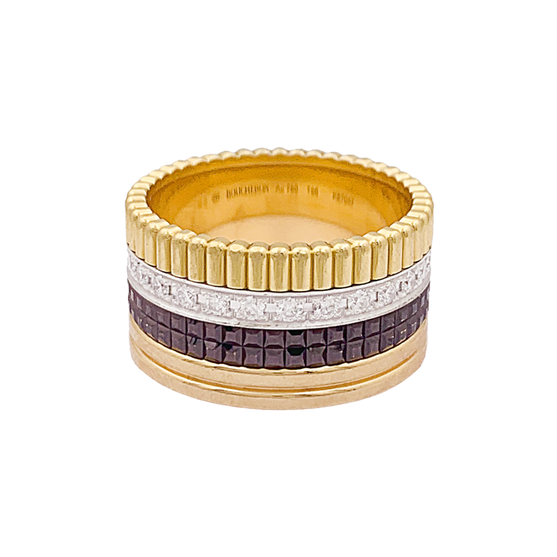 Boucheron gold ring, "Quatre Classique Large" collection.