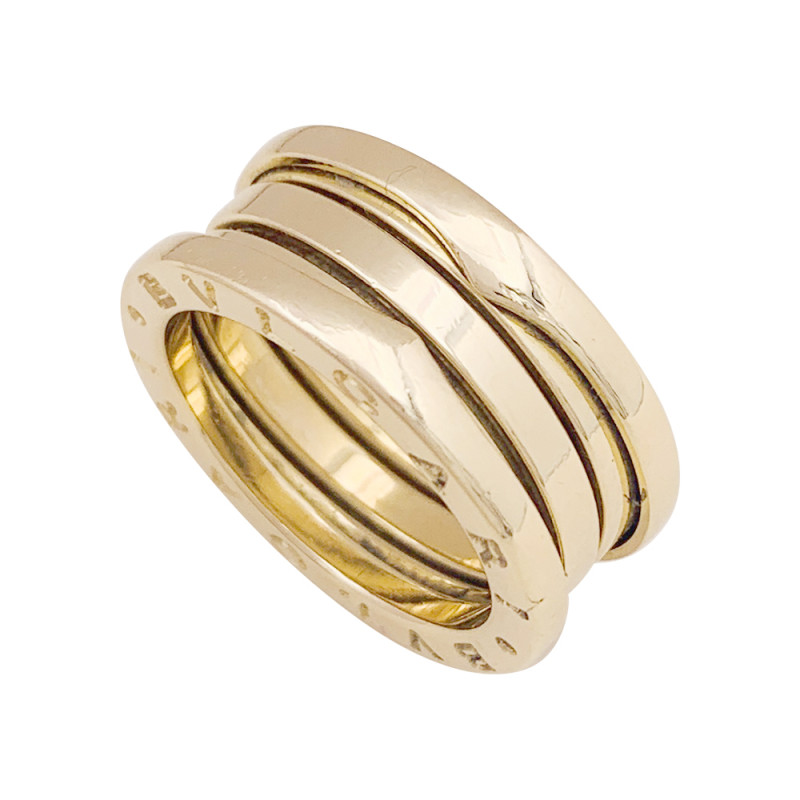 Bulgari yellow golg ring, "B.Zero1" collection.