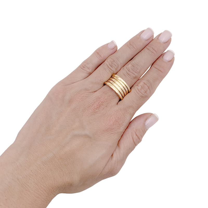 Bulgari yellow gold ring, "B.Zero1" collection.