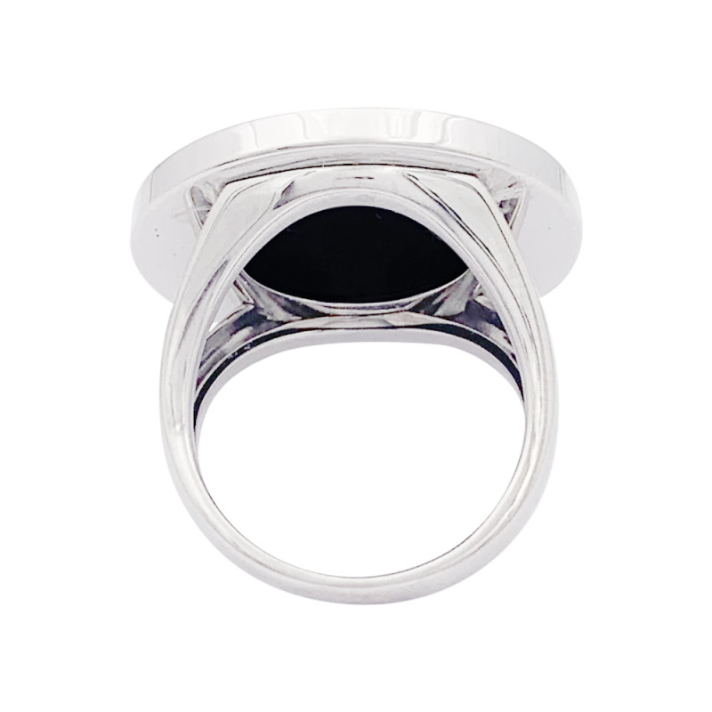 Bulgari "Bulgari Bulgari" ring white gold, onyx.