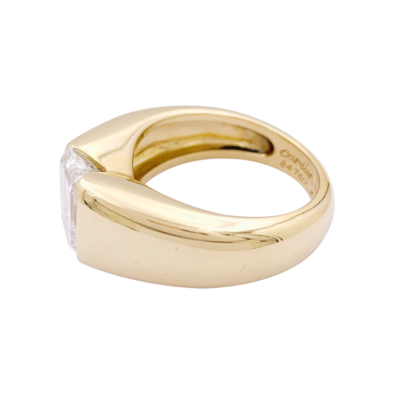 Bague Cartier or jaune, diamant 2,05 carats.