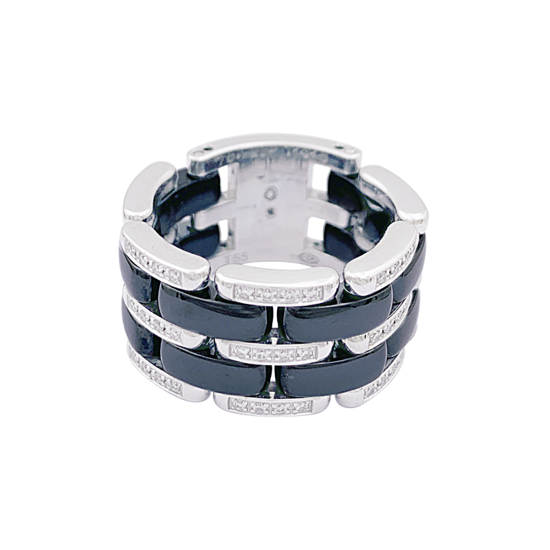 Bague Chanel,"Ultra", en or blanc, céramique noire et diamants.