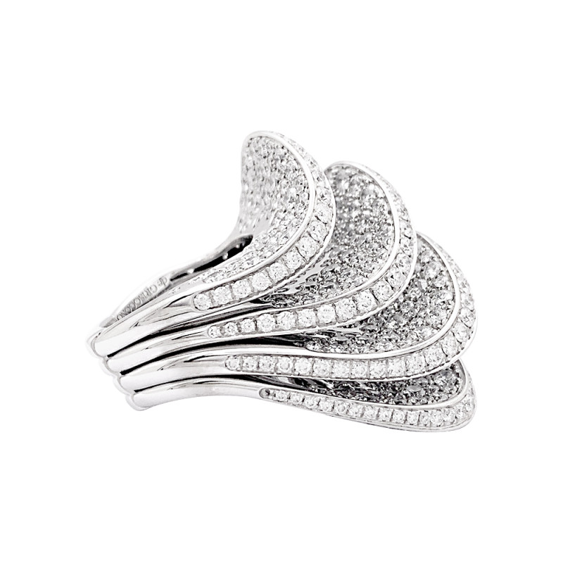 De Grisogono ring "Onde" white gold, diamonds.