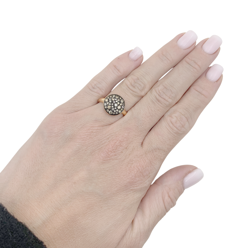 Pomellato "Sabbia" ring, gold, brown diamonds.