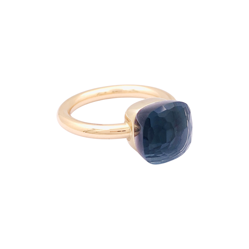 Bague Pomellato, « Nudo Classic», or blanc, or rose, topaze blue London.