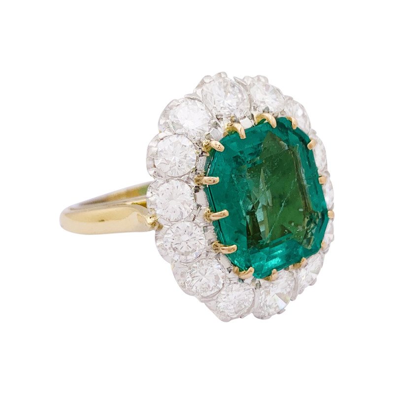 Pompadour platinum, gold, emeralds and diamonds ring.