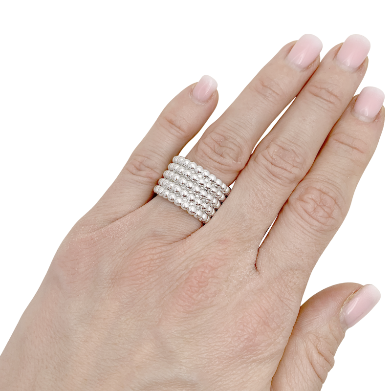 Van Cleef & Arpels white gold ring, "Perlée" collection.