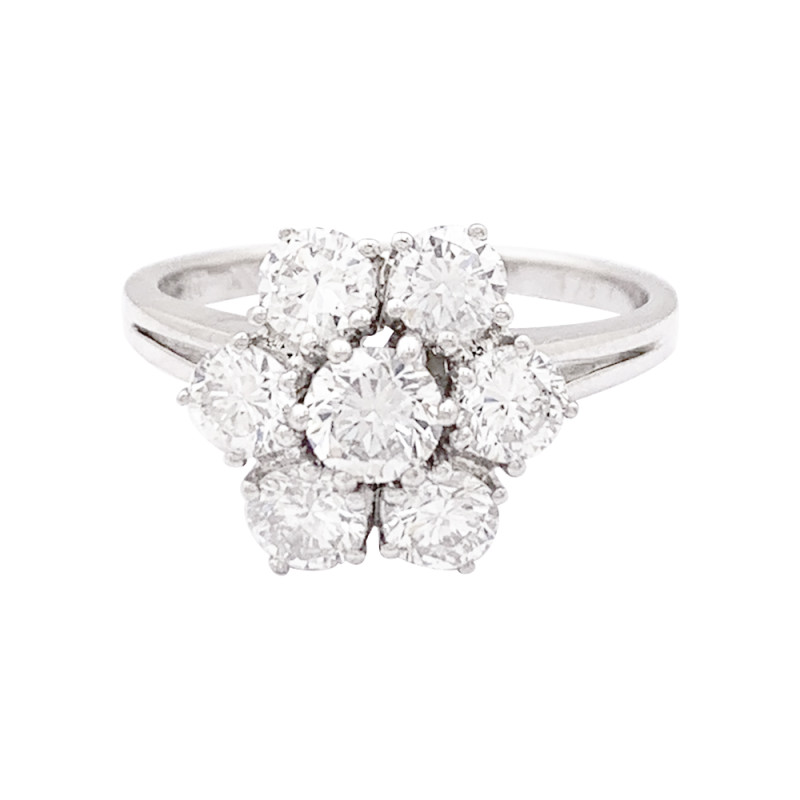 Bague marguerite or blanc, diamants.