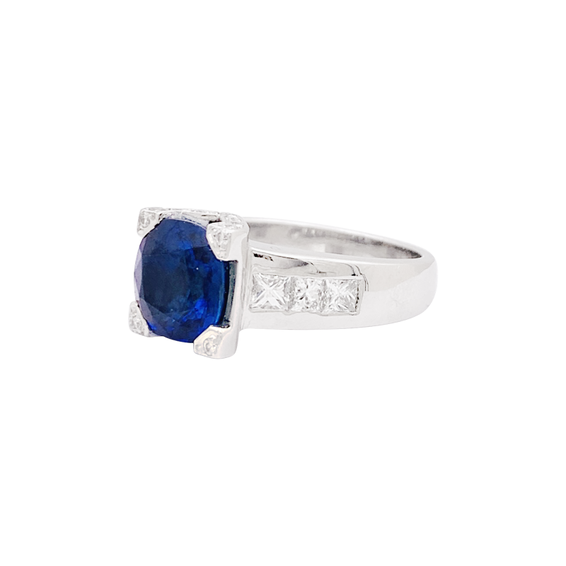 Gold, diamonds, sapphire ring.