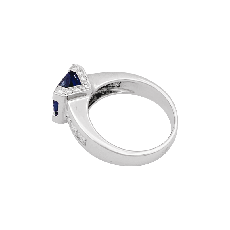 Gold, diamonds, sapphire ring.