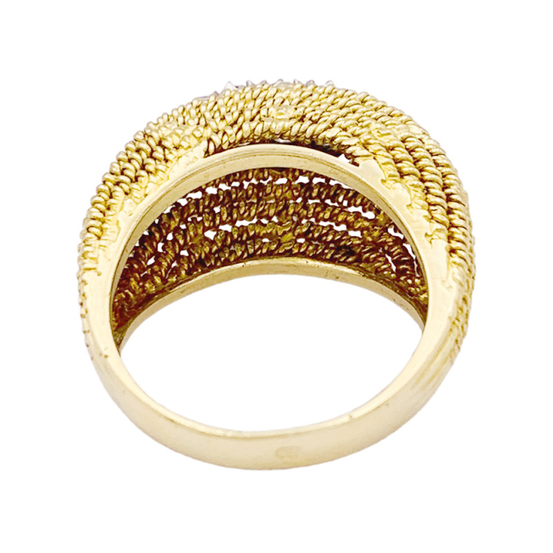 Bague or jaune, diamants.