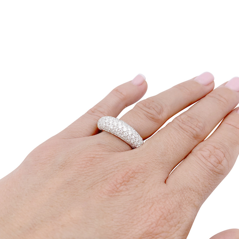 Bague pavage en or blanc, diamants.