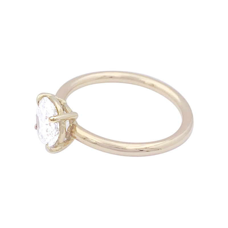 Yellow gold diamond solitary ring.