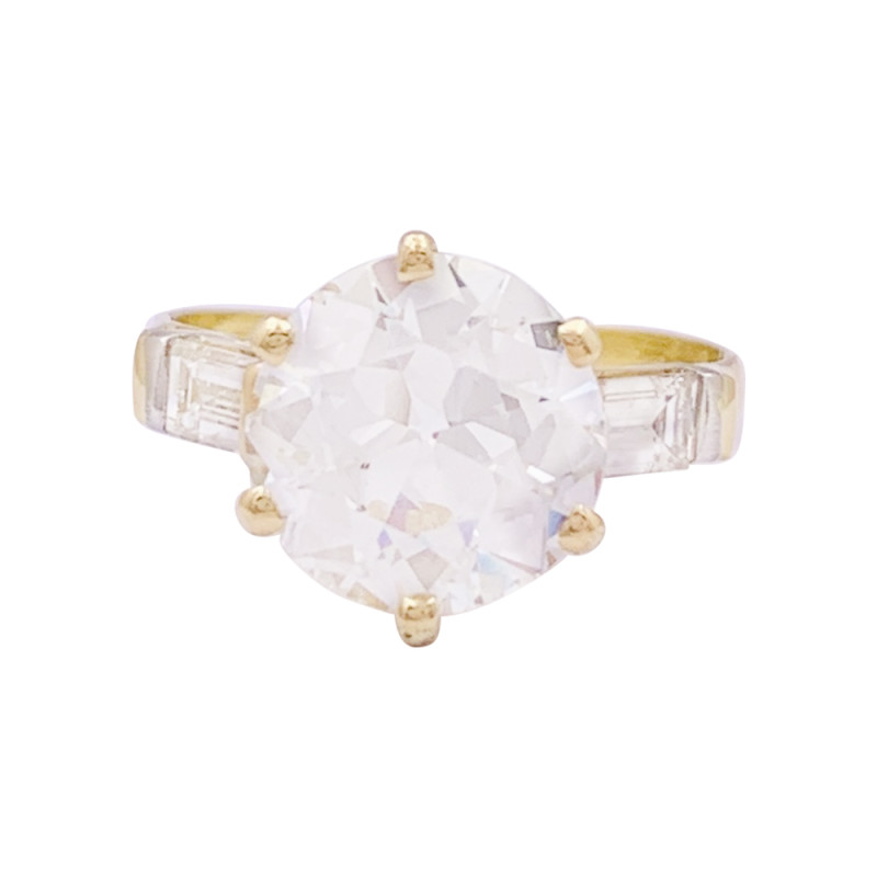 Bague solitaire or jaune, diamant 3,35 carats.