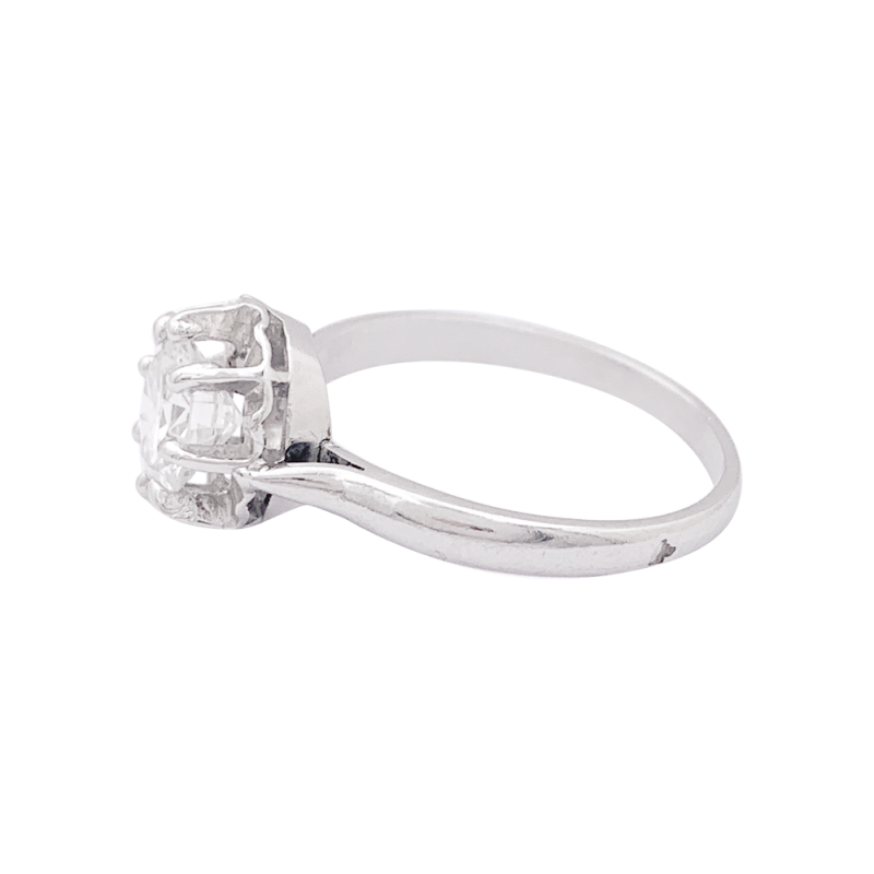 Bague solitaire platine, diamant.