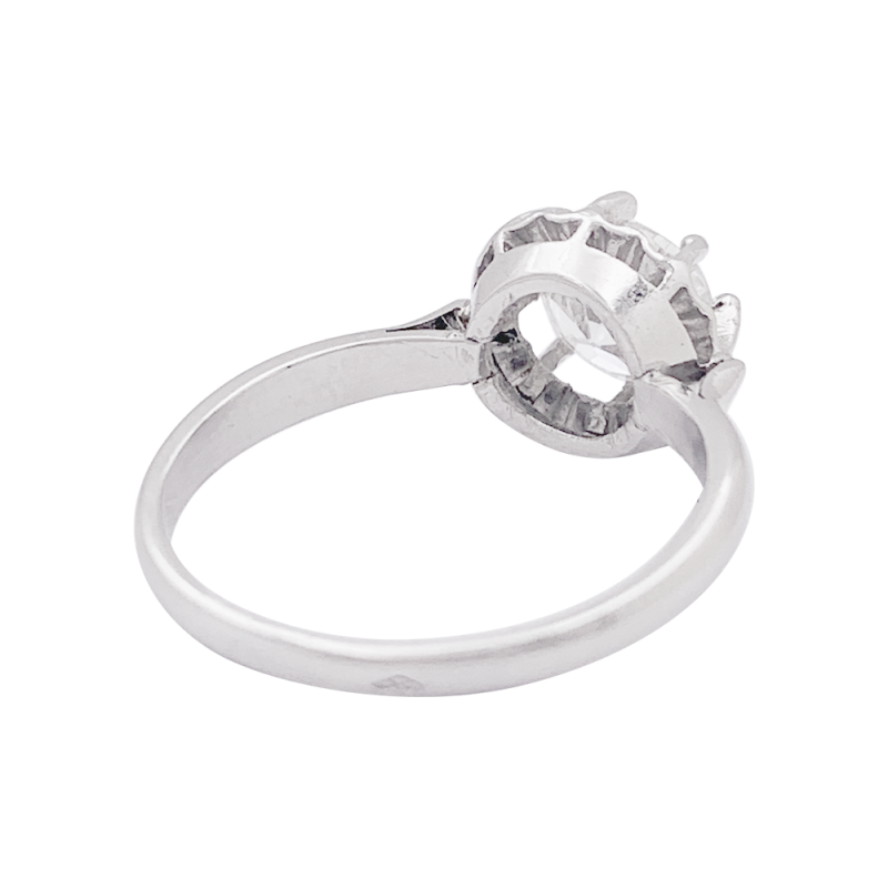 Bague solitaire platine, diamant.