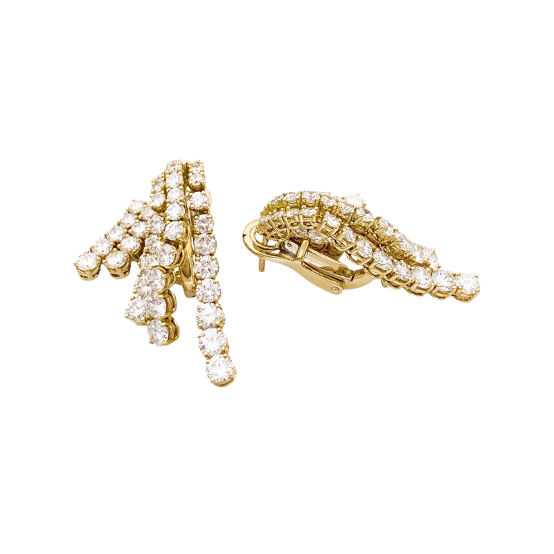 Vintage yellow gold earrings, diamonds.