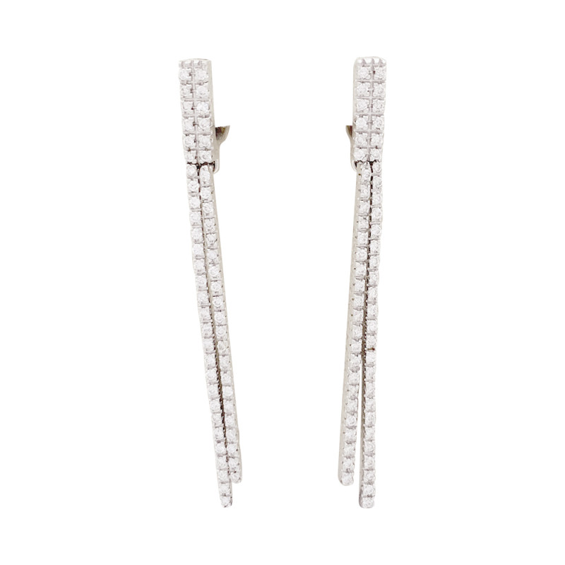 Boucles d'oreilles "barettes" or blanc, diamants.