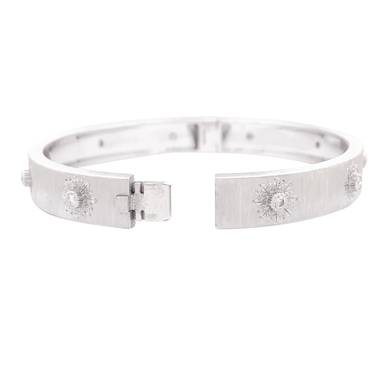 Bracelet Buccelati "Macri Classica" or blanc, diamants.