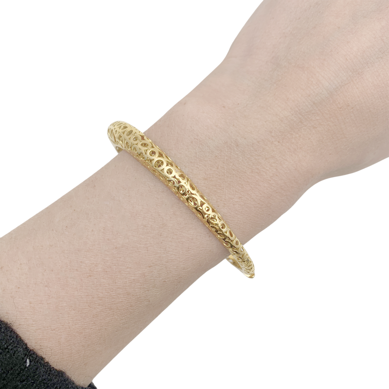 Roberto Coin gold bracelet.