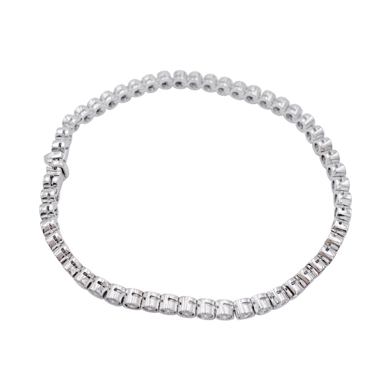 White gold diamonds bracelet.