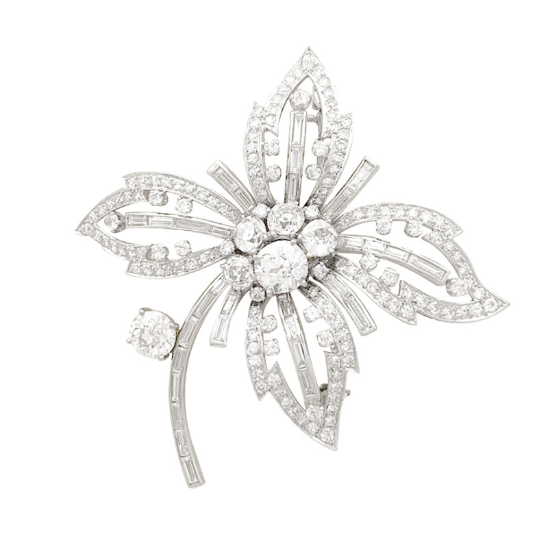 Broche "Fleur" platine, or blanc, diamants.