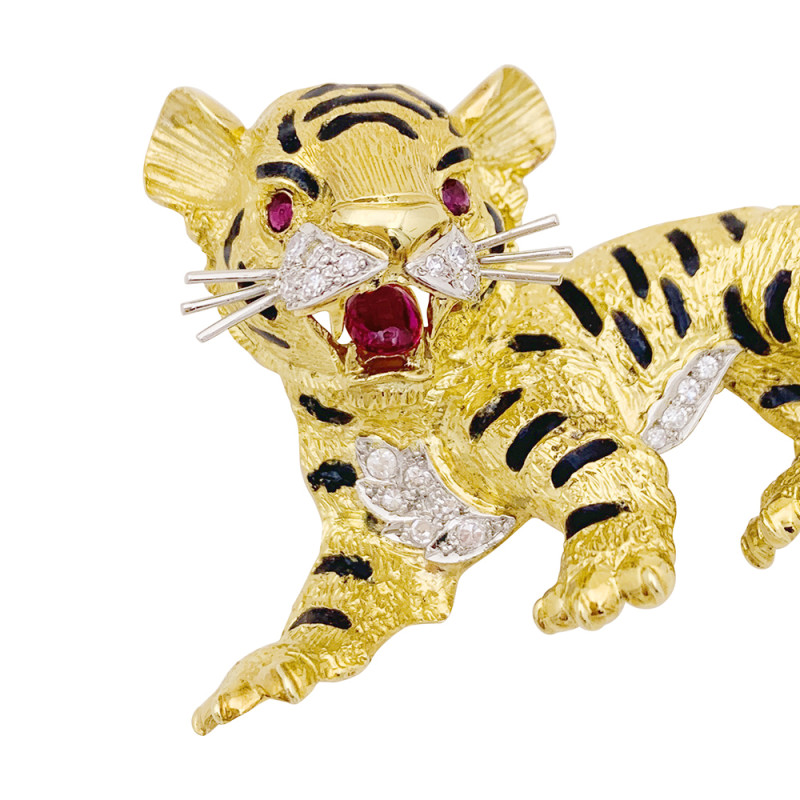 Broche Sanz, "Tigre", or jaune, diamants, rubis, émail.