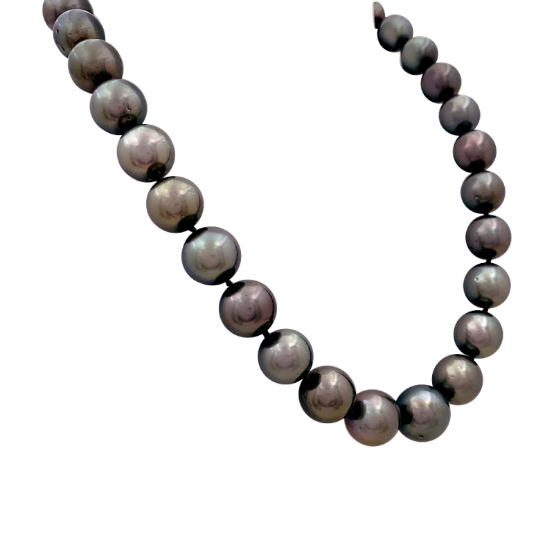 Collier perles de Tahiti, or blanc, diamants.