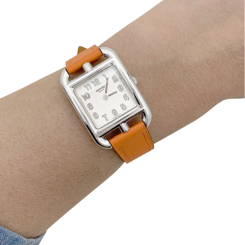 Montre Hermès, "Cape Cod", acier sur cuir.