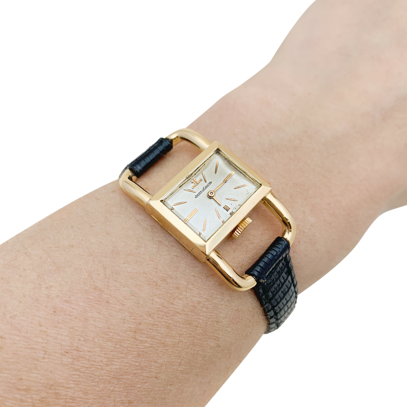 Jaeger-Lecoultre gold watch, "Etrier" collection.