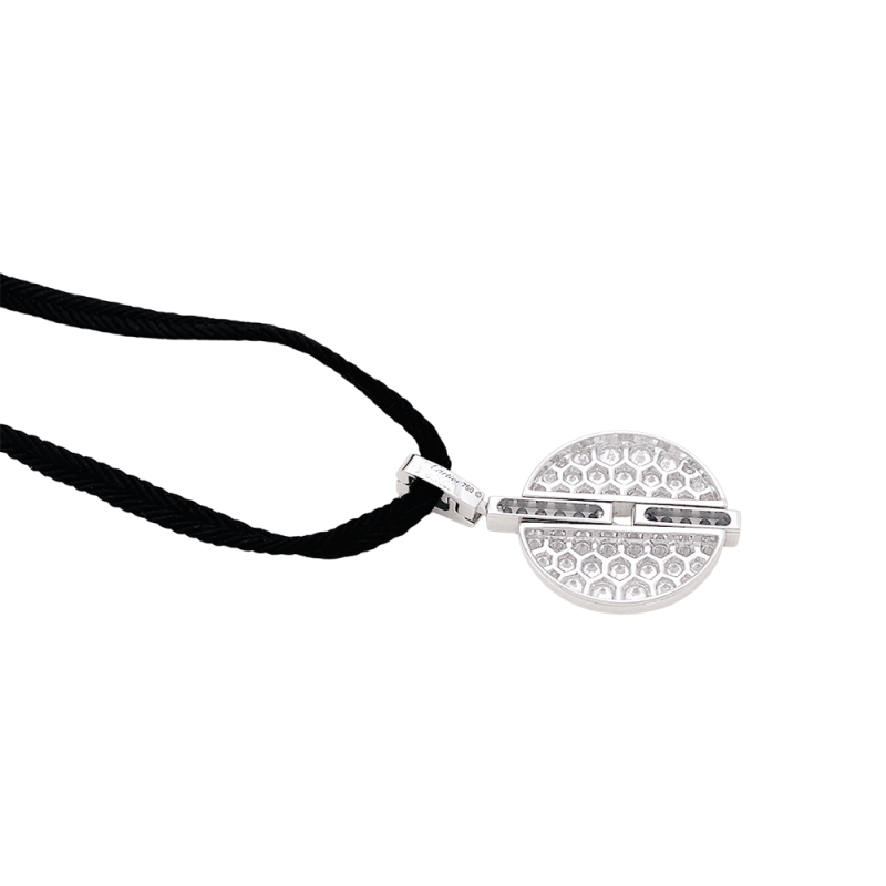 Pendentif  Cartier, "Himalia", or blanc, diamants.