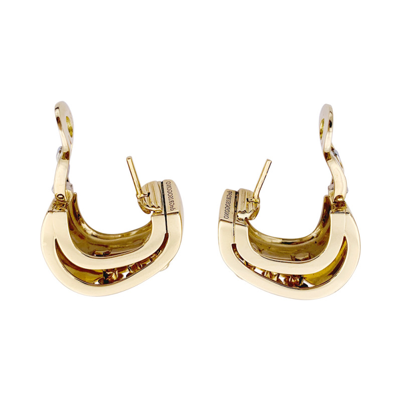 Gold de Grisogono earrings.