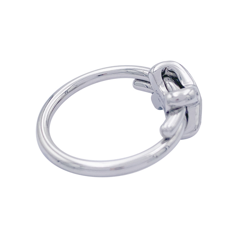 Chaumet white gold ring, "Jeux de Liens" collection.