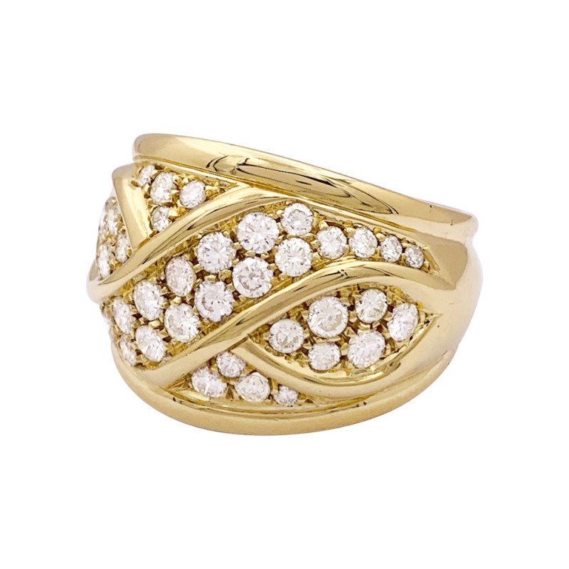 Bague pavage or jaune, diamants.