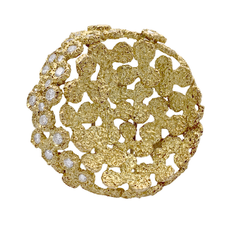 Yellow gold Fred brooch, diamonds.