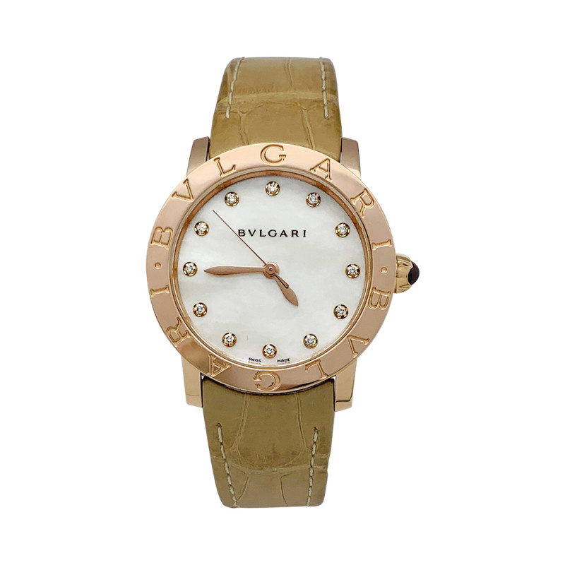 Montre Bulgari, "BB33", or rose, nacre et diamants.