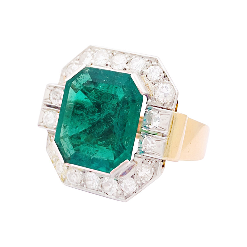 Vintage emerald, platinum, gold and diamonds ring.