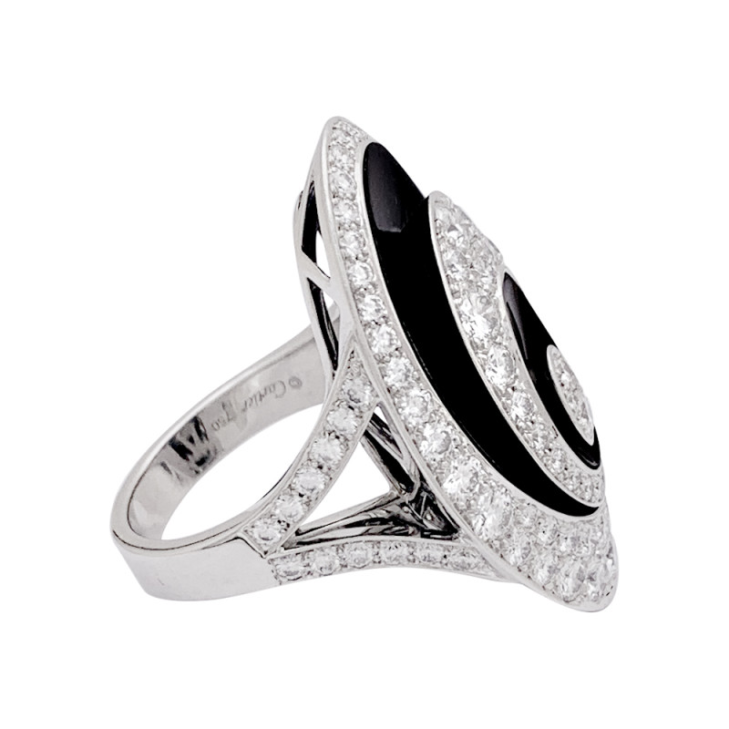 Cartier white gold, diamonds and ceramic ring, "Hypnose" collection.