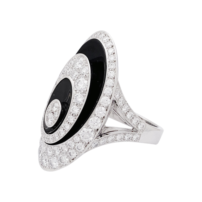 Bague Cartier, "Hypnose", or blanc, diamants, céramique noire.