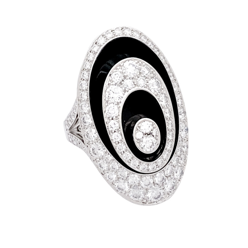 Cartier white gold, diamonds and ceramic ring, "Hypnose" collection.