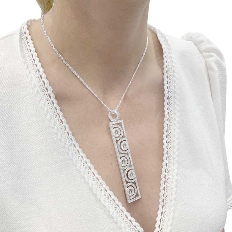 Collier Chopard, "Happy Spirit", en or blanc, diamants.