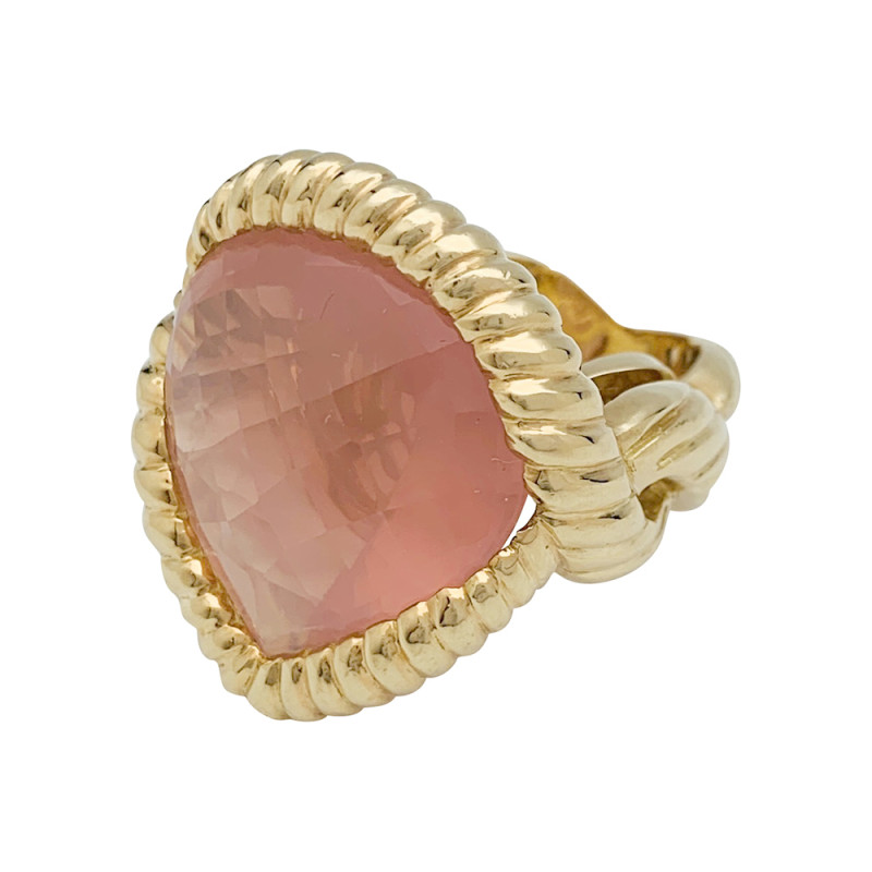 Vintage gold and pink quartz ring.