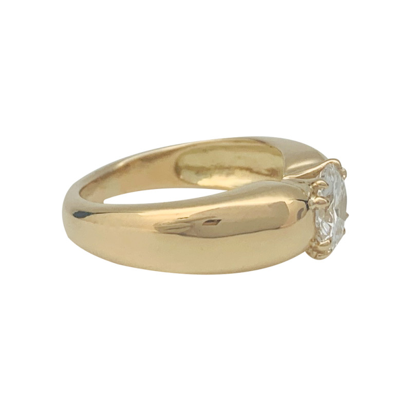 Bague jonc or jaune, diamant.