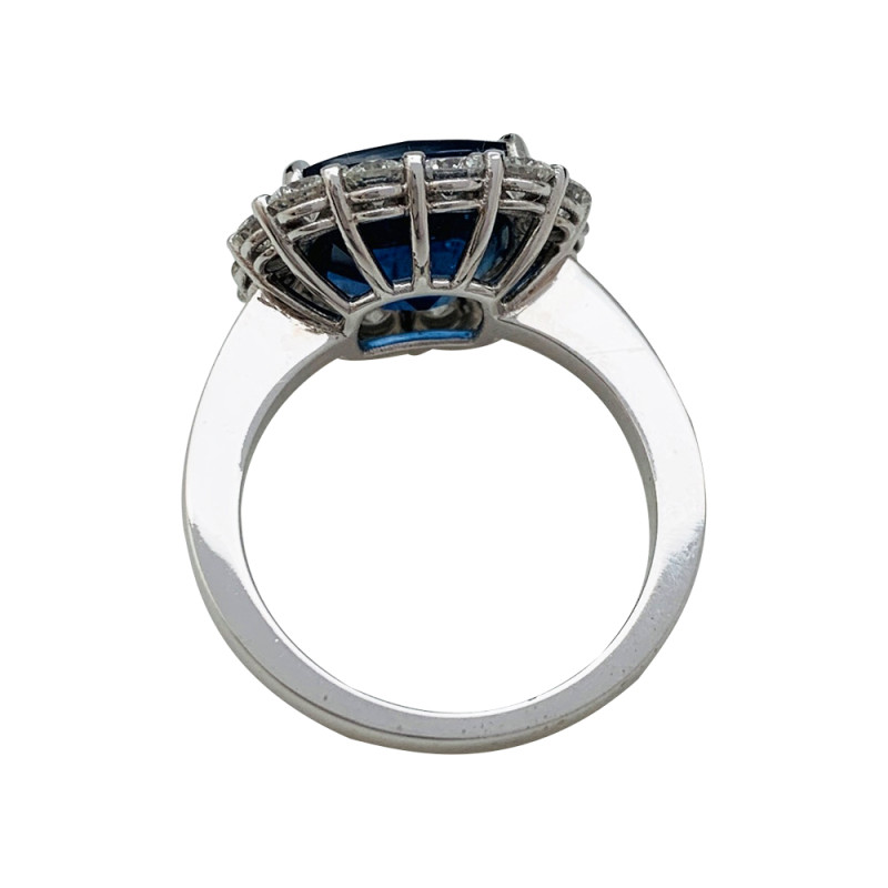 White gold sapphire ring, diamonds. 53