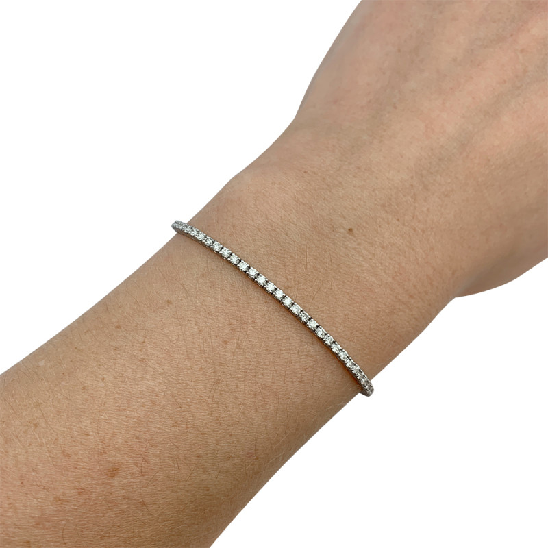 White gold bracelet, diamonds 1,38 ct.