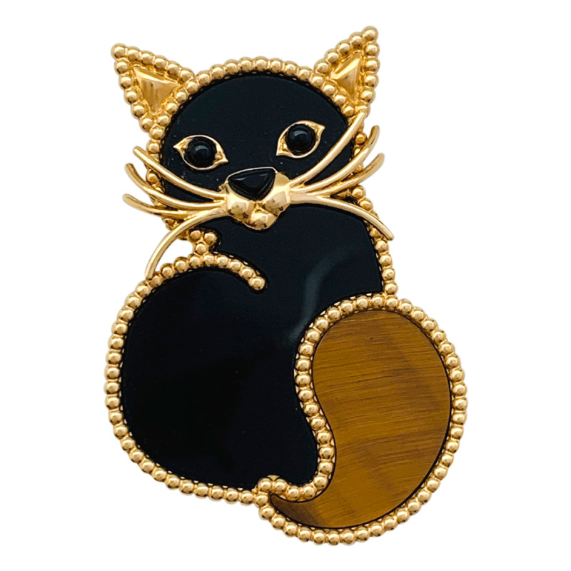 Une broche signée de la Maison Van Cleef & Arpels, modèle “Lucky ...